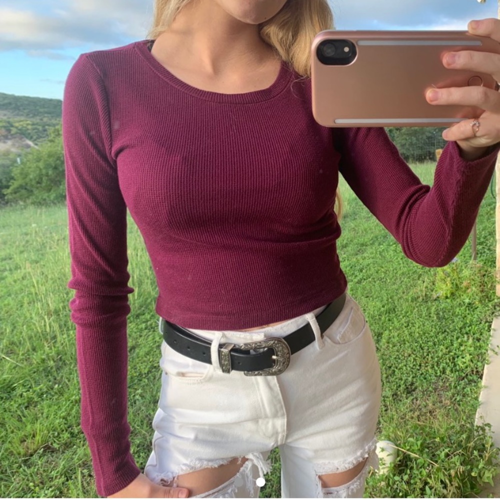 Maroon top!